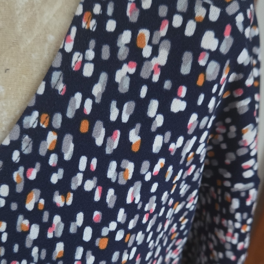 Nwt Soft Long Sleeve Top with Pattern Size 1x - Picture 2 of 3
